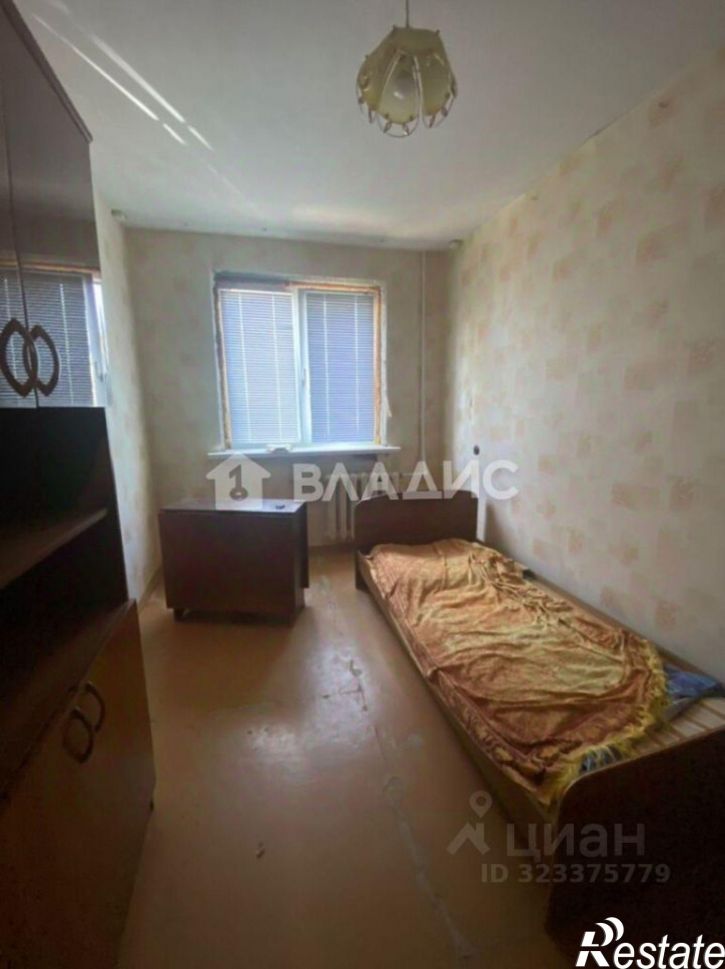 2-комн квартира мкр 4, 7,  д. 7