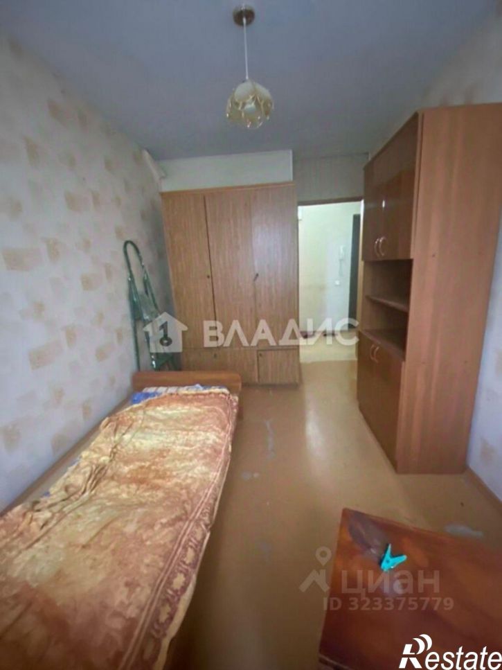 2-комн квартира мкр 4, 7,  д. 7