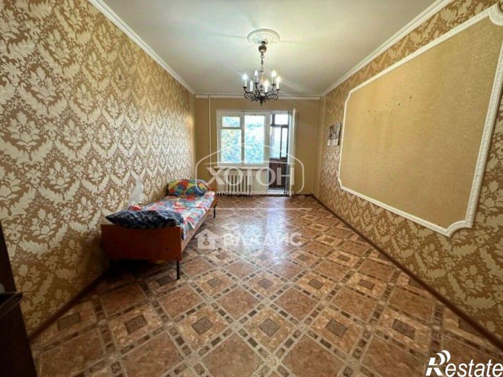 3-комн квартира 2-й микрорайон, 22