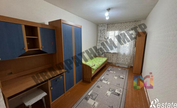 3-комн квартира 1-й микрорайон, 12