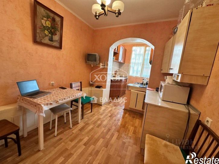 2-комн квартира мкр 7, 4 2,  д. 4 2,  к. 2