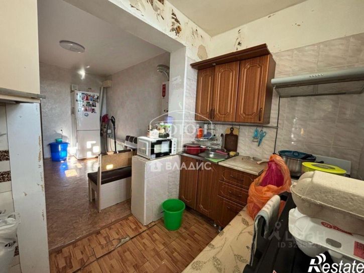 3-комн квартира мкр 6, 27,  д. 27