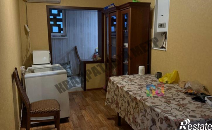 4-комн квартира мкр 6, 27,  д. 27