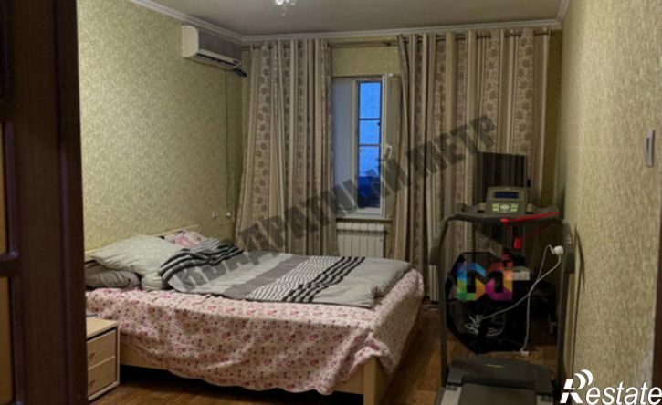 4-комн квартира мкр 6, 27,  д. 27