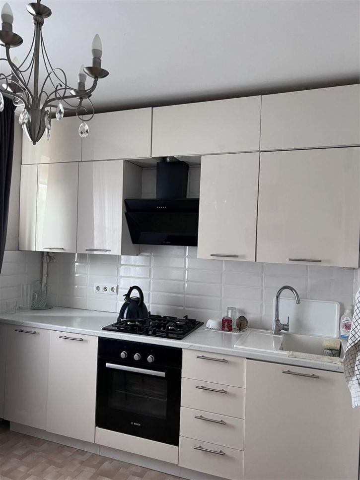 4-комн квартира ул им Чкалова, д. 7