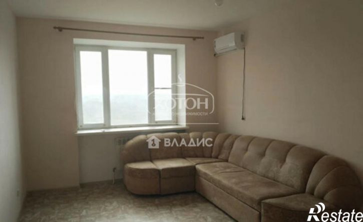 2-комн квартира 10-й микрорайон, 15 к4,  д. 15 к4