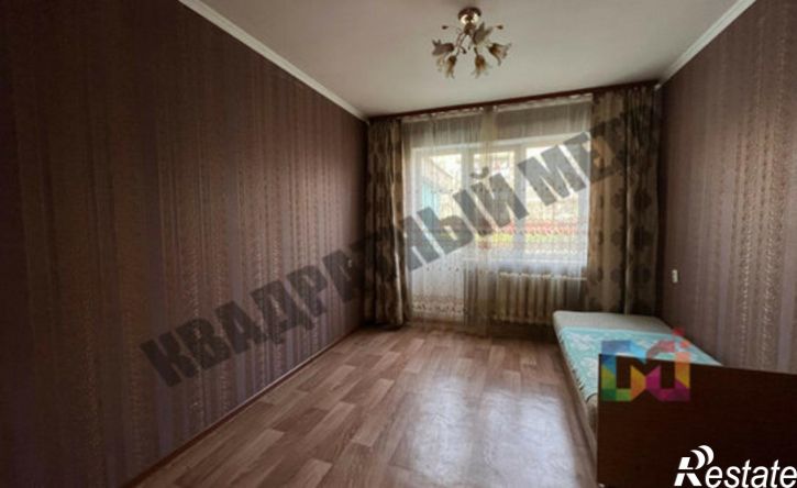 3-комн квартира мкр 8, 12,  д. 12