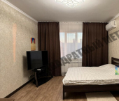 1-комн, 40кв м, этаж 3/4 улица Аккочкарова, 27