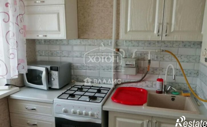 2-комн квартира мкр 4, 9,  д. 9