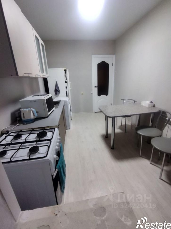 2-комн квартира 2-й микрорайон, 20