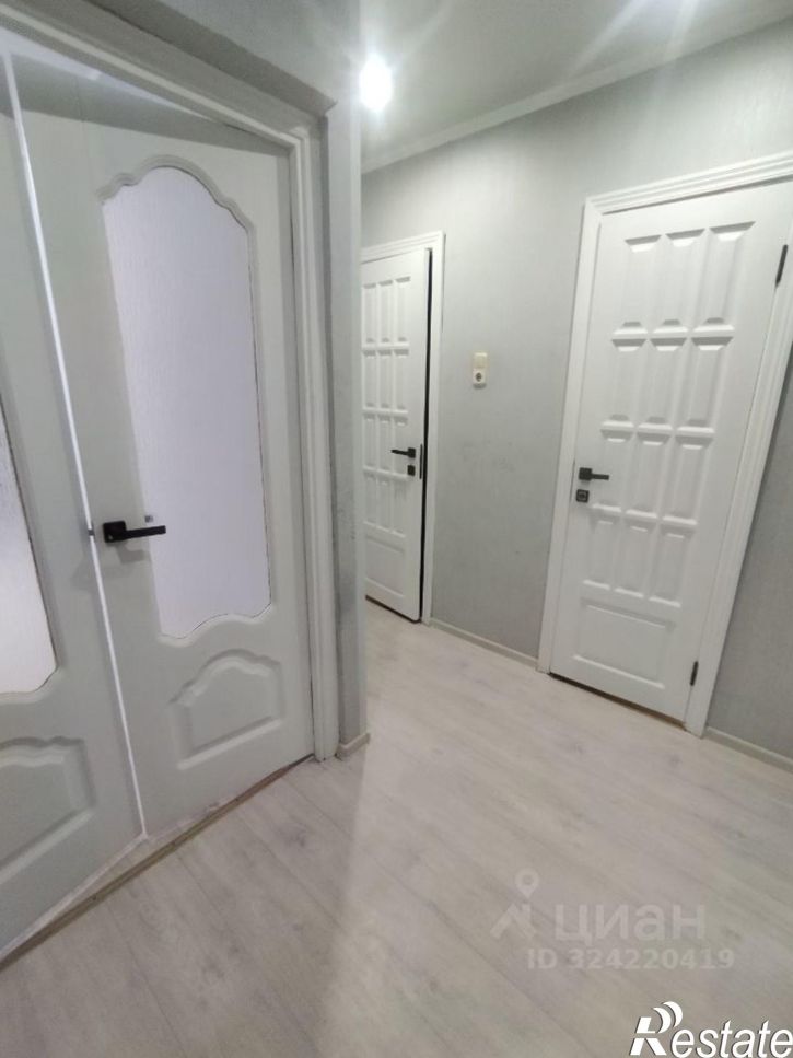 2-комн квартира 2-й микрорайон, 20