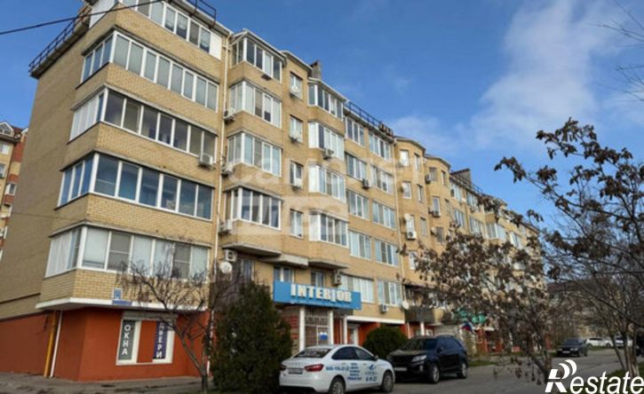 4-комн квартира улица Ю. Клыкова, 81Б,  д. 81Б