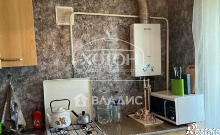 3-комн квартира мкр 4, 32,  д. 32