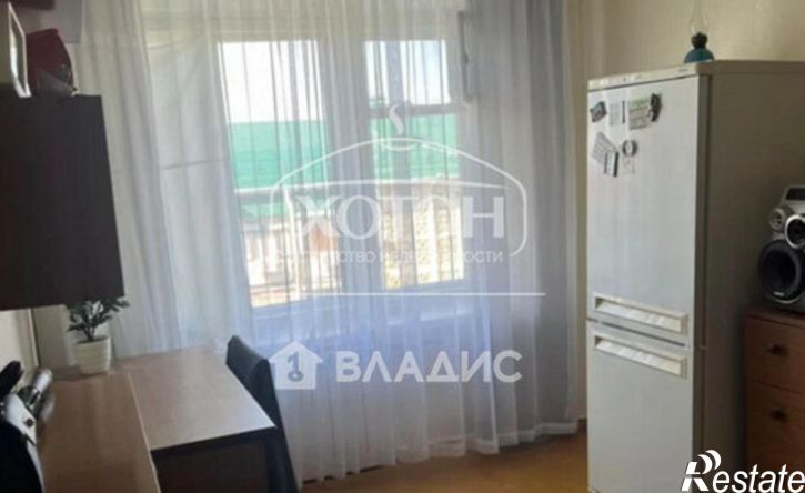 3-комн квартира мкр 4, 32,  д. 32