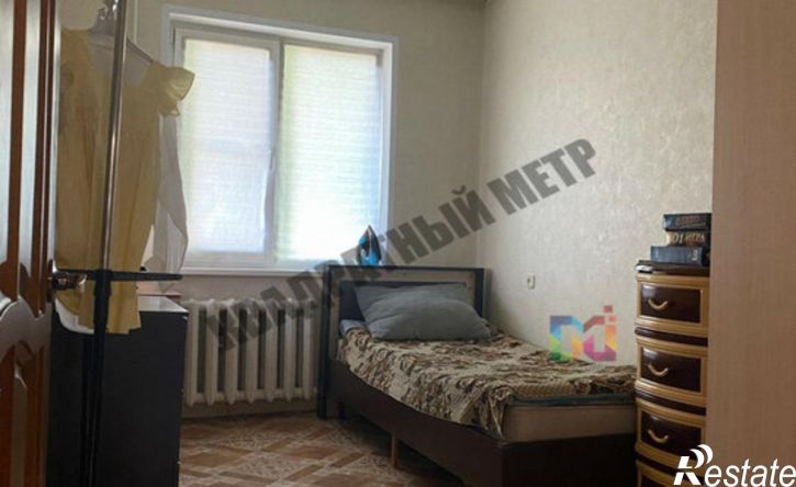 3-комн квартира мкр 4, 42,  д. 42