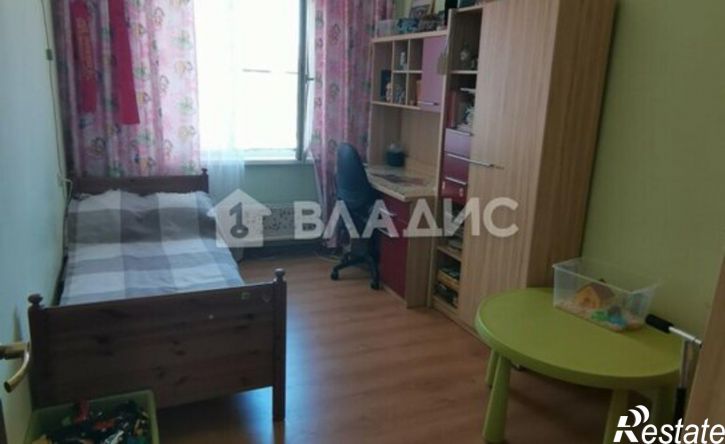 3-комн квартира мкр 6, 26,  д. 26