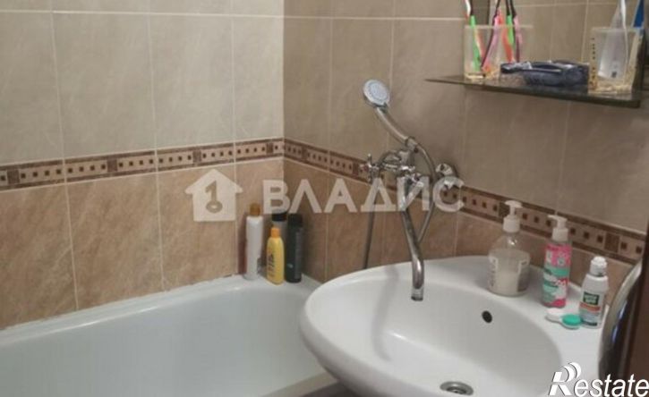 3-комн квартира мкр 6, 26,  д. 26
