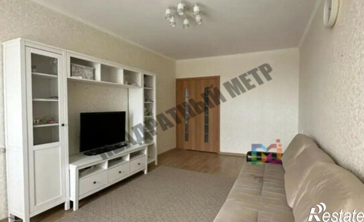 2-комн квартира мкр 8, 32,  д. 32