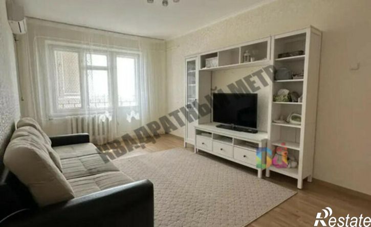 2-комн квартира мкр 8, 32,  д. 32