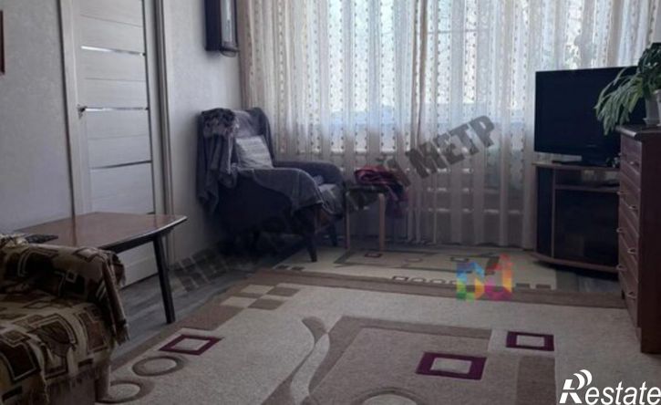 2-комн квартира мкр 4, 15,  д. 15