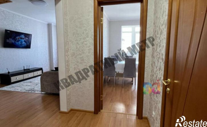 3-комн квартира 9-й микрорайон, 21