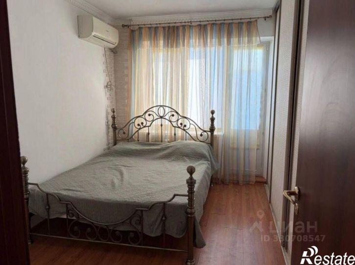 2-комн квартира мкр 8, 30,  д. 30