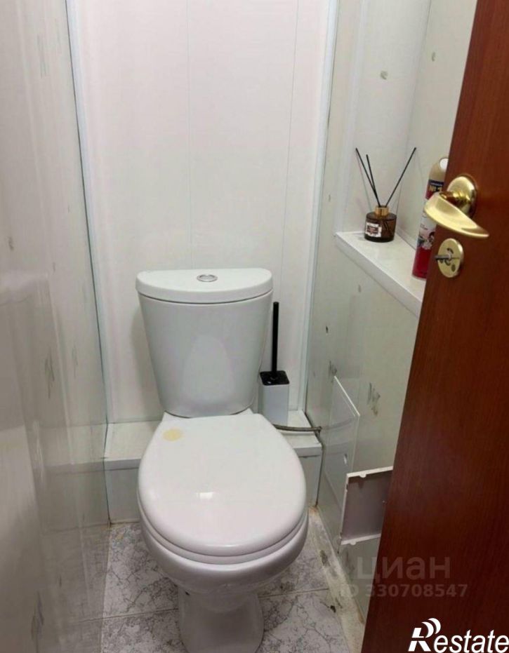 2-комн квартира мкр 8, 30,  д. 30