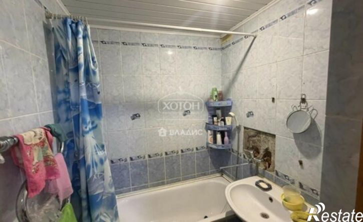 3-комн квартира улица 8 Марта, 62,  д. 62