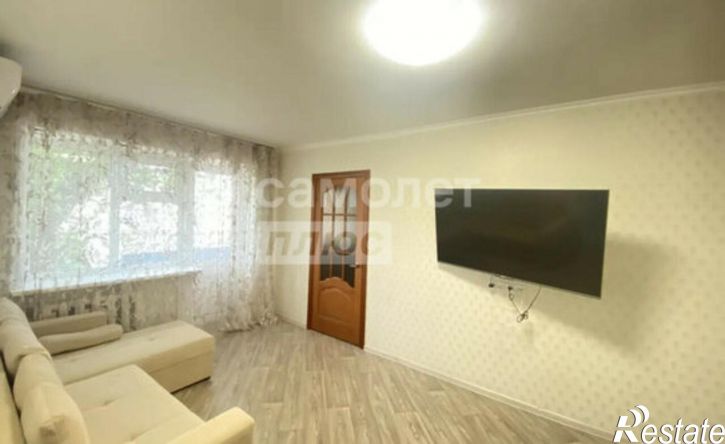 3-комн квартира мкр 1, 21,  д. 21