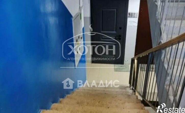 2-комн квартира мкр 6, 20,  д. 20