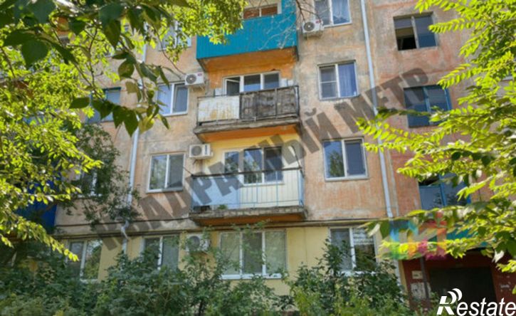2-комн квартира мкр 4, 16,  д. 16