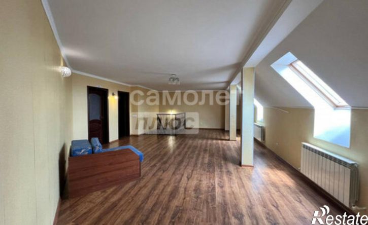 6-комн квартира мкр 9, 25,  д. 25