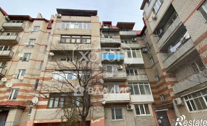 3-комн квартира мкр 6, 22,  д. 22