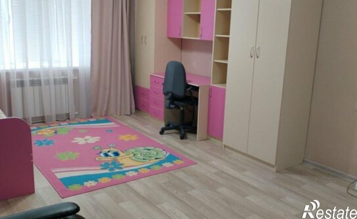 2-комн квартира 10-й микрорайон, 120к2