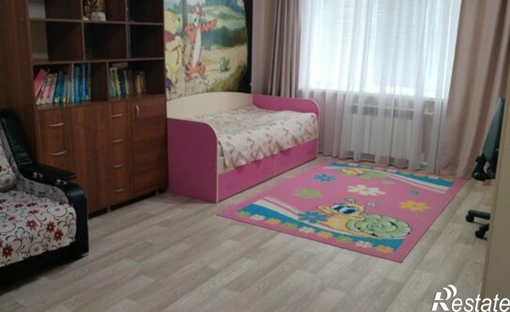 2-комн квартира 10-й микрорайон, 120к2