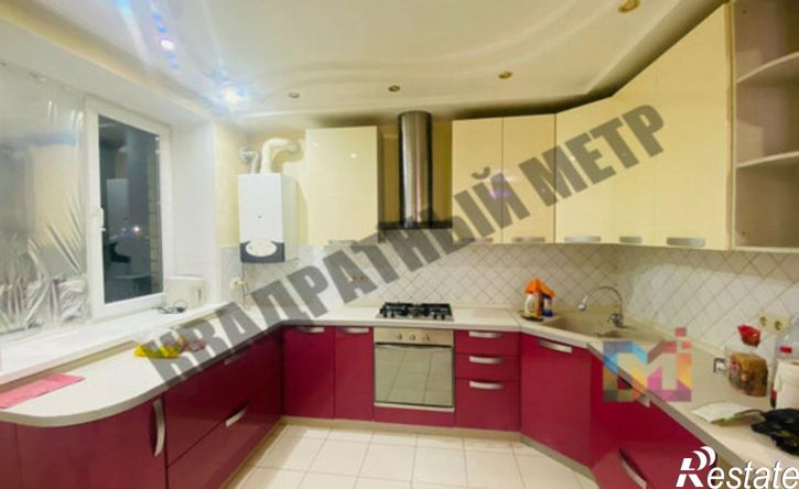 5-комн квартира улица Ю. Клыкова, 81Б,  д. 81Б