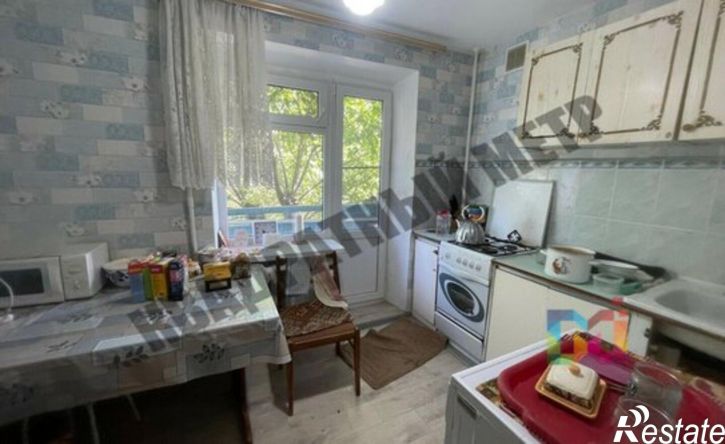 2-комн квартира 2-й микрорайон, 31