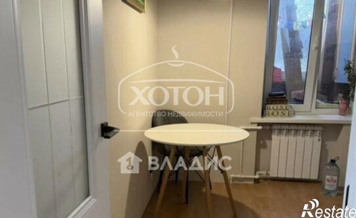 3-комн квартира мкр 8, 12а,  д. 12а