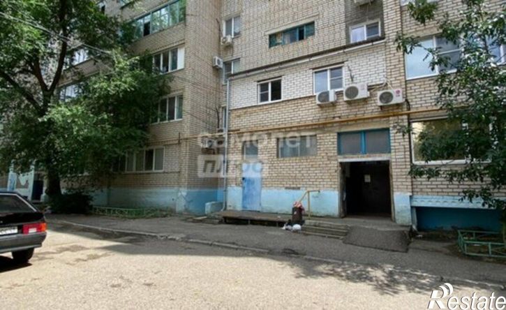 2-комн квартира мкр 6, 11,  д. 11