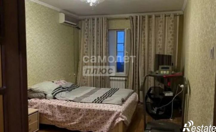 4-комн квартира мкр 6, 27,  д. 27
