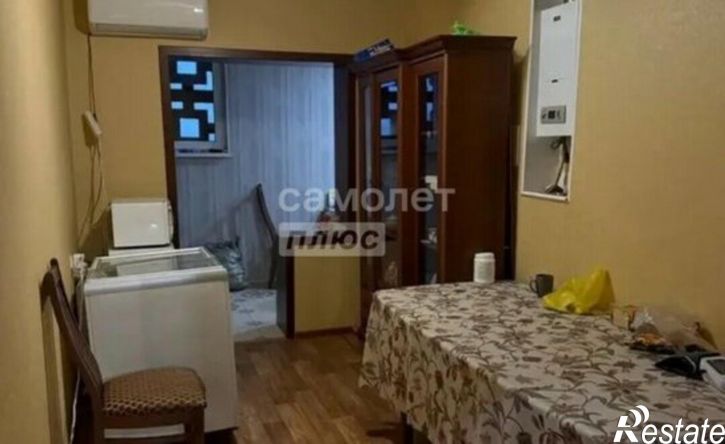 4-комн квартира мкр 6, 27,  д. 27