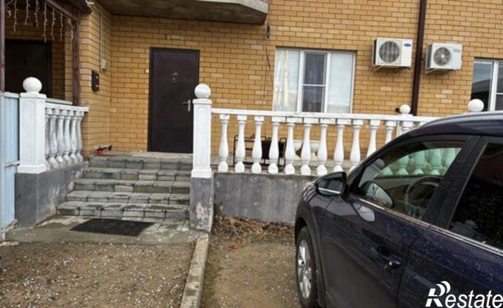 5-комн квартира Ипподромная улица, 121,  д. 121