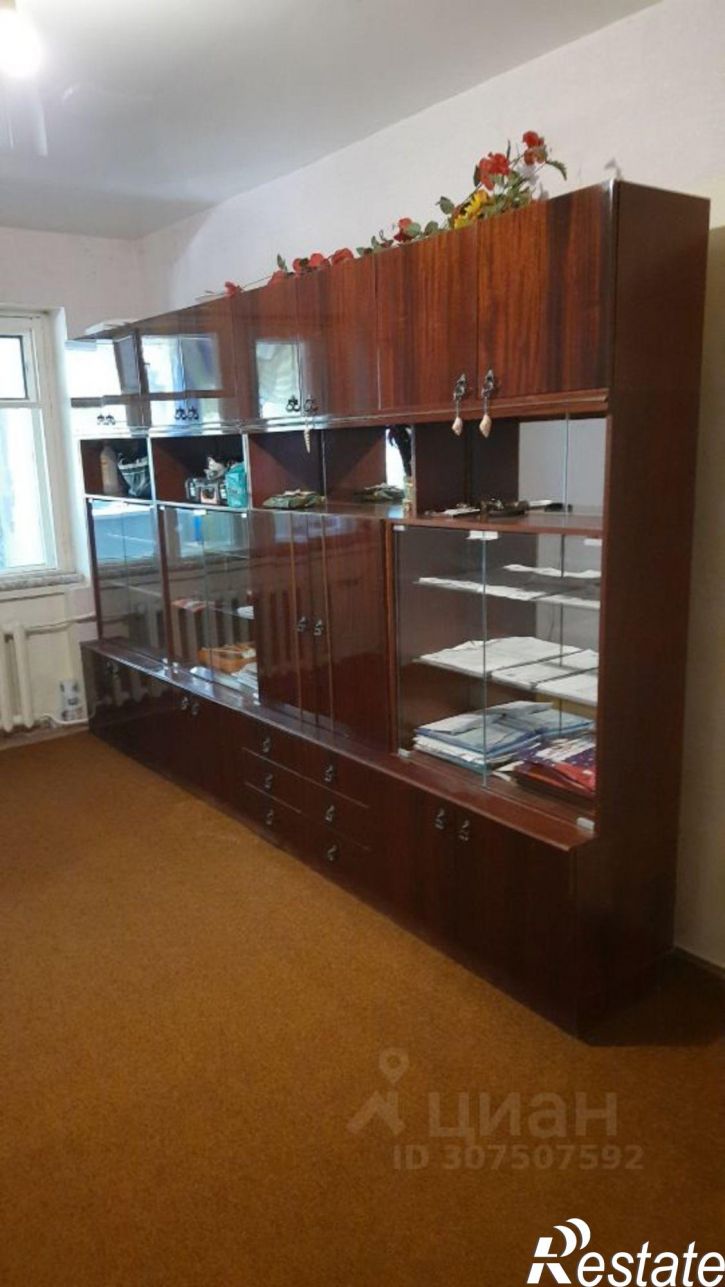 3-комн квартира улица 8 Марта, 34,  д. 34