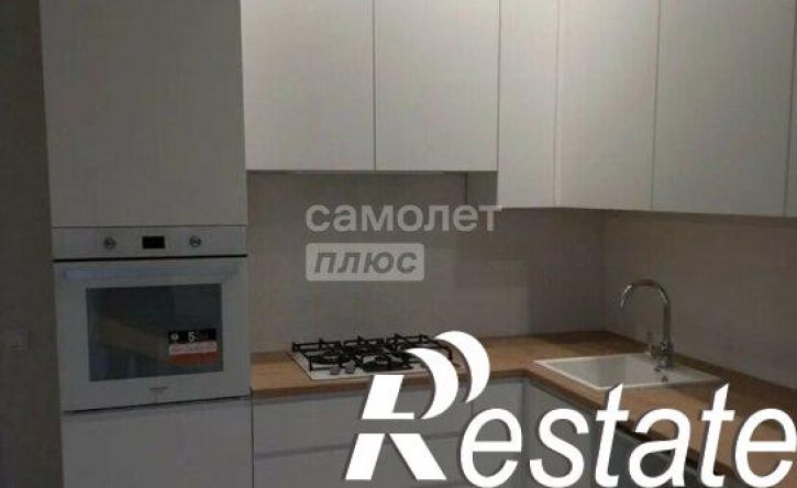 2-комн квартира улица им. А.И. Сусеева, 23,  д. 23