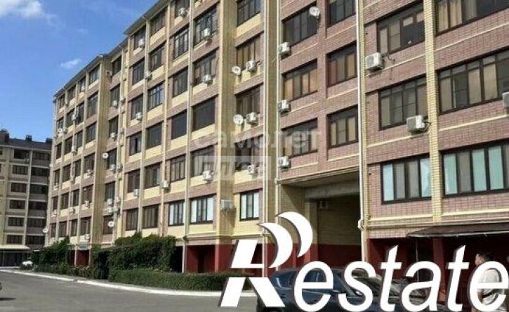 3-комн квартира улица Ю. Клыкова, 77Г,  д. 77Г