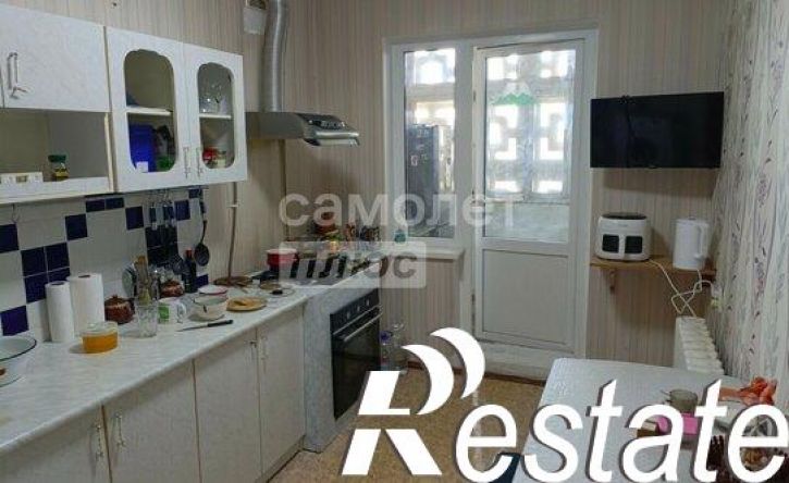 2-комн квартира мкр 8, 3,  д. 3