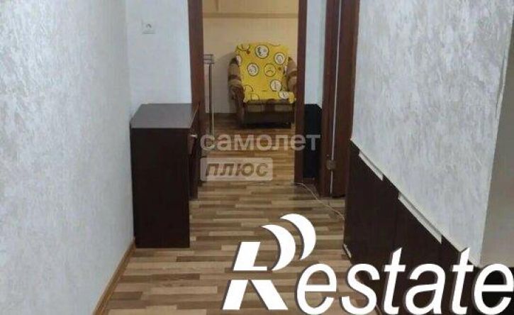 2-комн квартира 10-й микрорайон, 15к1