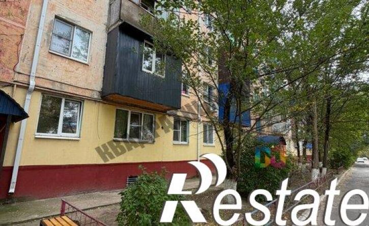 2-комн квартира мкр 4, 14,  д. 14