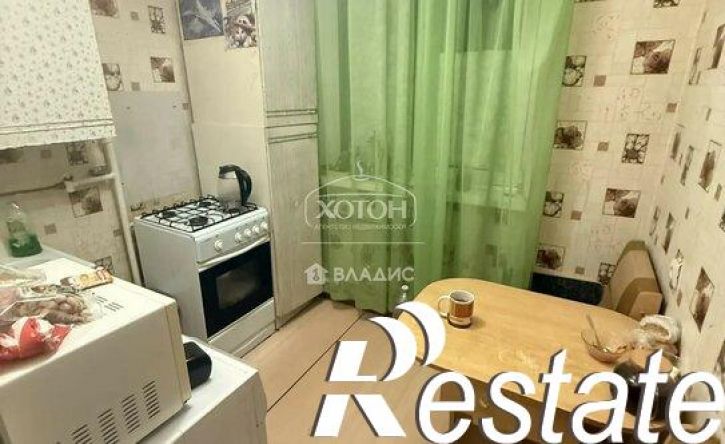 2-комн квартира мкр 4, 27,  д. 27