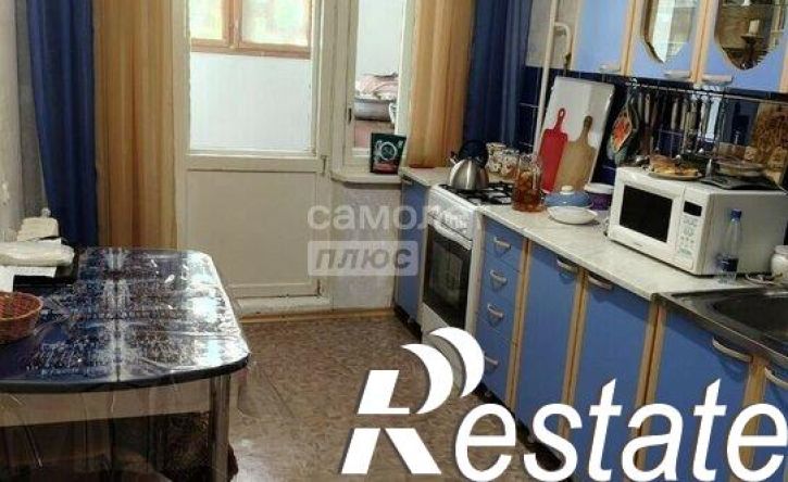 3-комн квартира 2-й микрорайон, 35